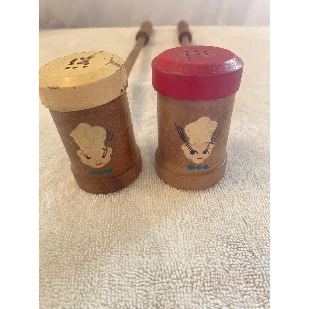 Vintage Long Handle Wooden Mallet Salt and Pepper Shakers Chef Face Set 14 Inch